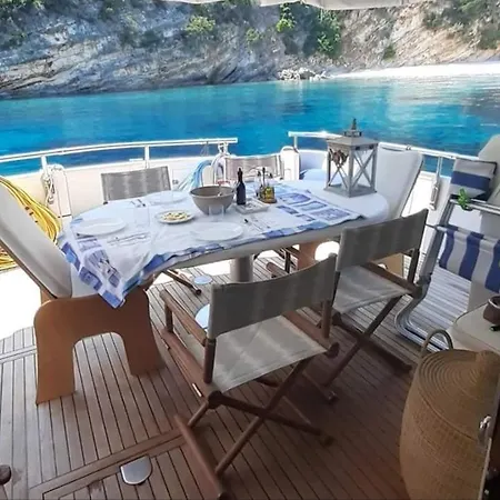 Casa Sull'acqua * Rodi Garganico